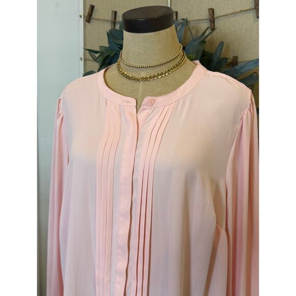 TORRID Light Pink Loose Fit L/S Top Shirt Blouse size 1X - Picture 2 of 8